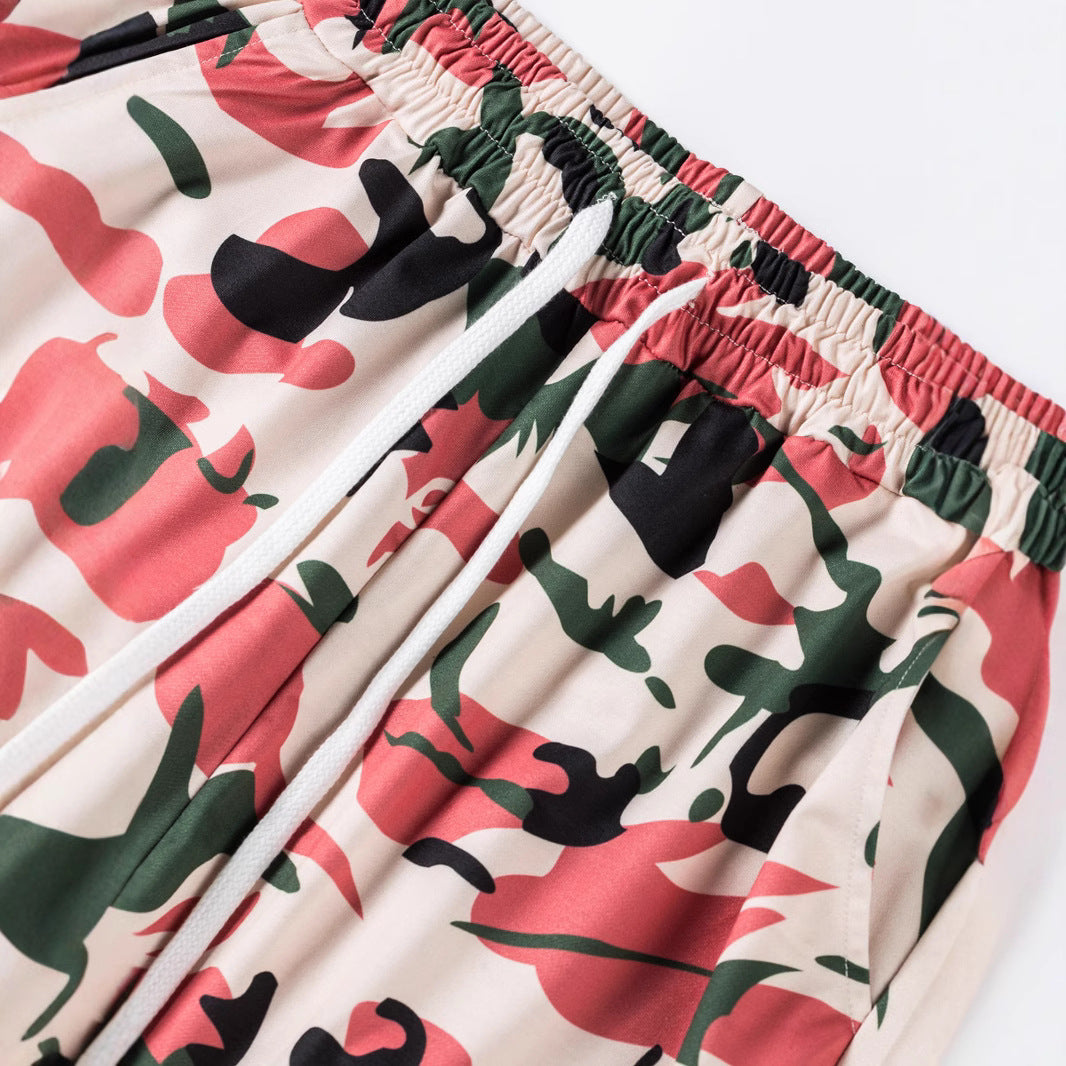 Herren Camouflage Jogginghose mit elastischem Bund und seitlichen Taschen Echoarchiv