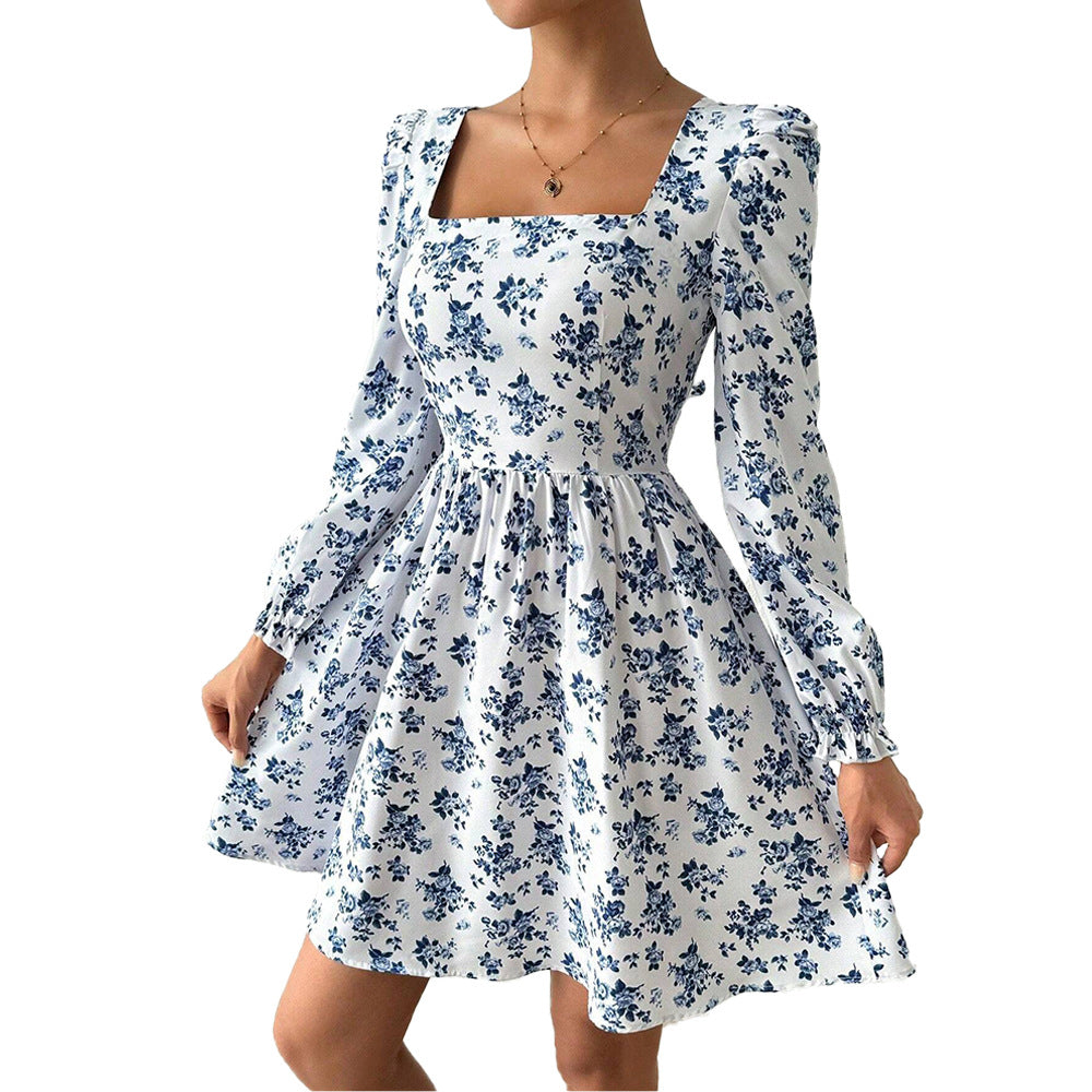 Damen florales Minikleid mit quadratischem Ausschnitt tailliertem Schößchen und langen Puffärmeln – Élara