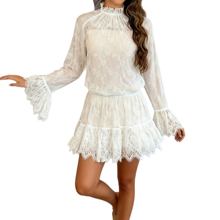 Damen Spitzenbluse mit aufwendigen Rüschendetails und elegantem Schnitt Echo Archiv