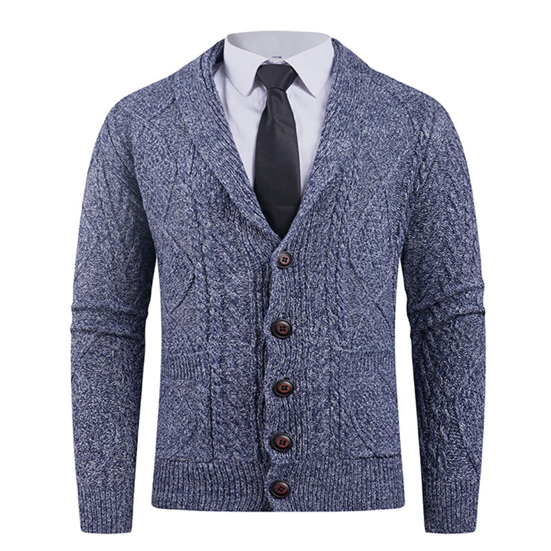 Herren nan Strickcardigan mit Schalkragen, Zopfmuster, aufgesetzten Taschen und Knopfleiste Echo Archiv