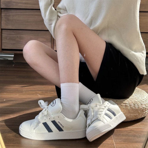 Damen Modische Sneakers mit stylischen Akzenten und rutschfester Sohle Echo Archiv
