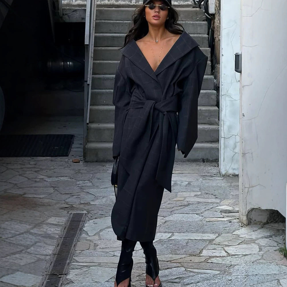 Damen Oversize Wickelmantel mit weitem Schalkragen und Bindegürtel Echoarchiv