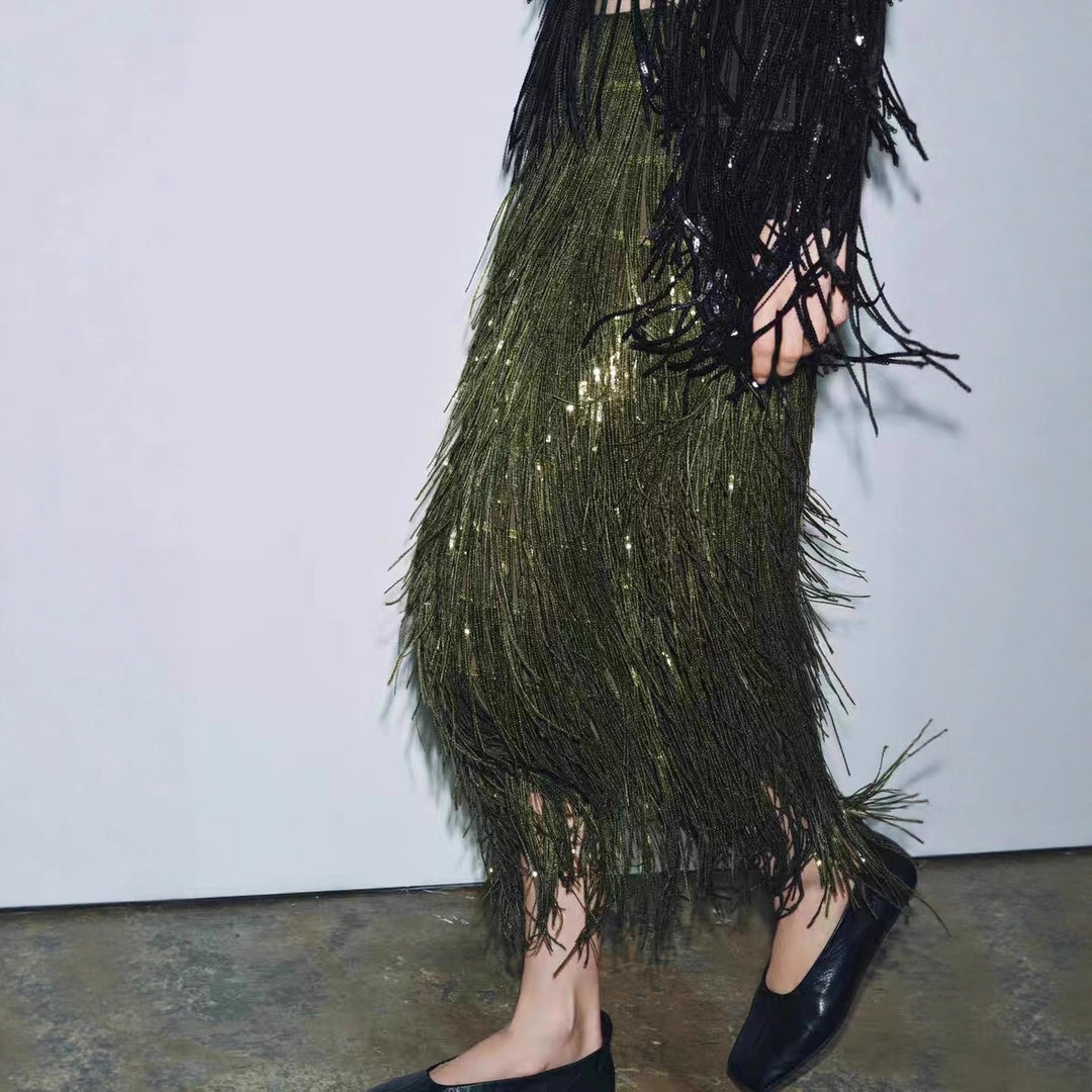 Damen Fransenrock aus schimmerndem Material mit eleganten Details Echo Archiv