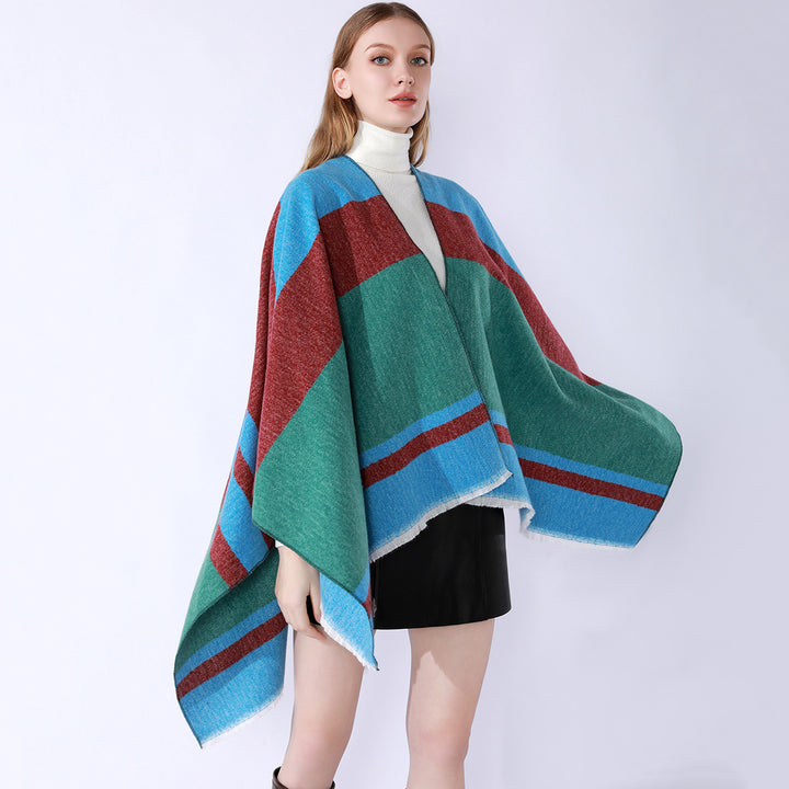 Damen Leichter Capeponcho aus Feinstrick mit geometrischem Blockstreifen-Design – Célinea