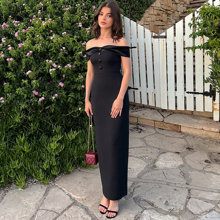 Damen Damenhaftes Maxi-Kleid mit off-shoulder Design und eleganten Knopfdetails Echo Archiv