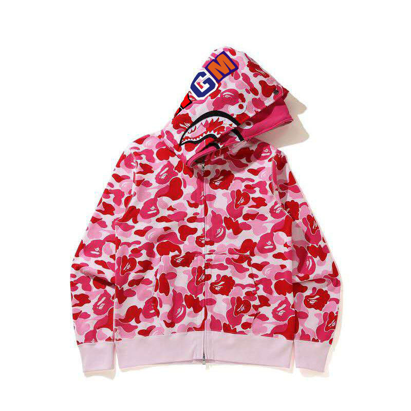 Herren Kapuzenjacke mit einzigartigem Camouflage-Design und einem auffälligen Reißverschluss Echoarchiv