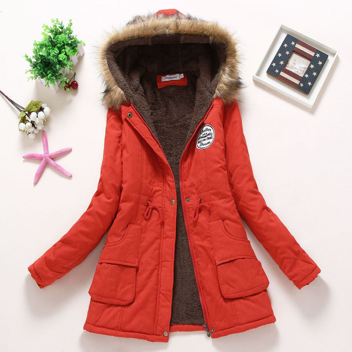 Damen hochwärmender Winterparka mit Teddy-Innenfutter, Tunnelzug und Kunstfellbesatz – Montévia