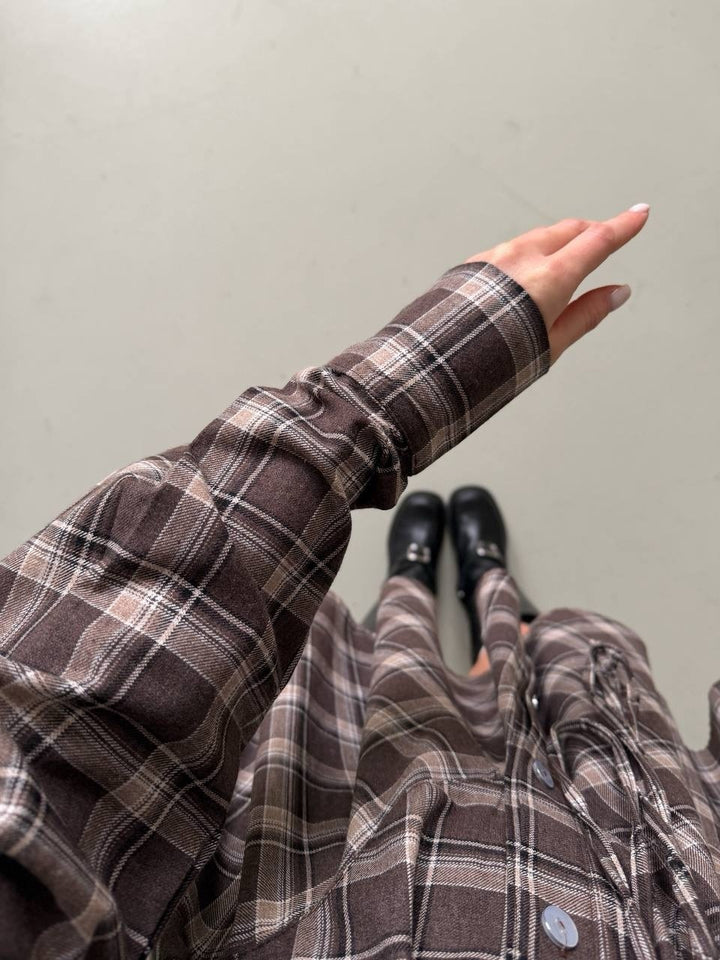 Damen Kariertes Hemdblusen-Minikleid mit ausgestellter Volant-Taille Echoarchiv
