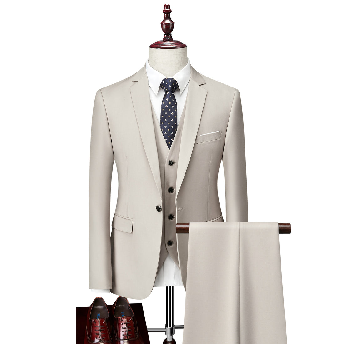 Herren Dreiteiliger Slim-Fit Businessanzug mit Weste und schmaler Silhouette Echo Archiv