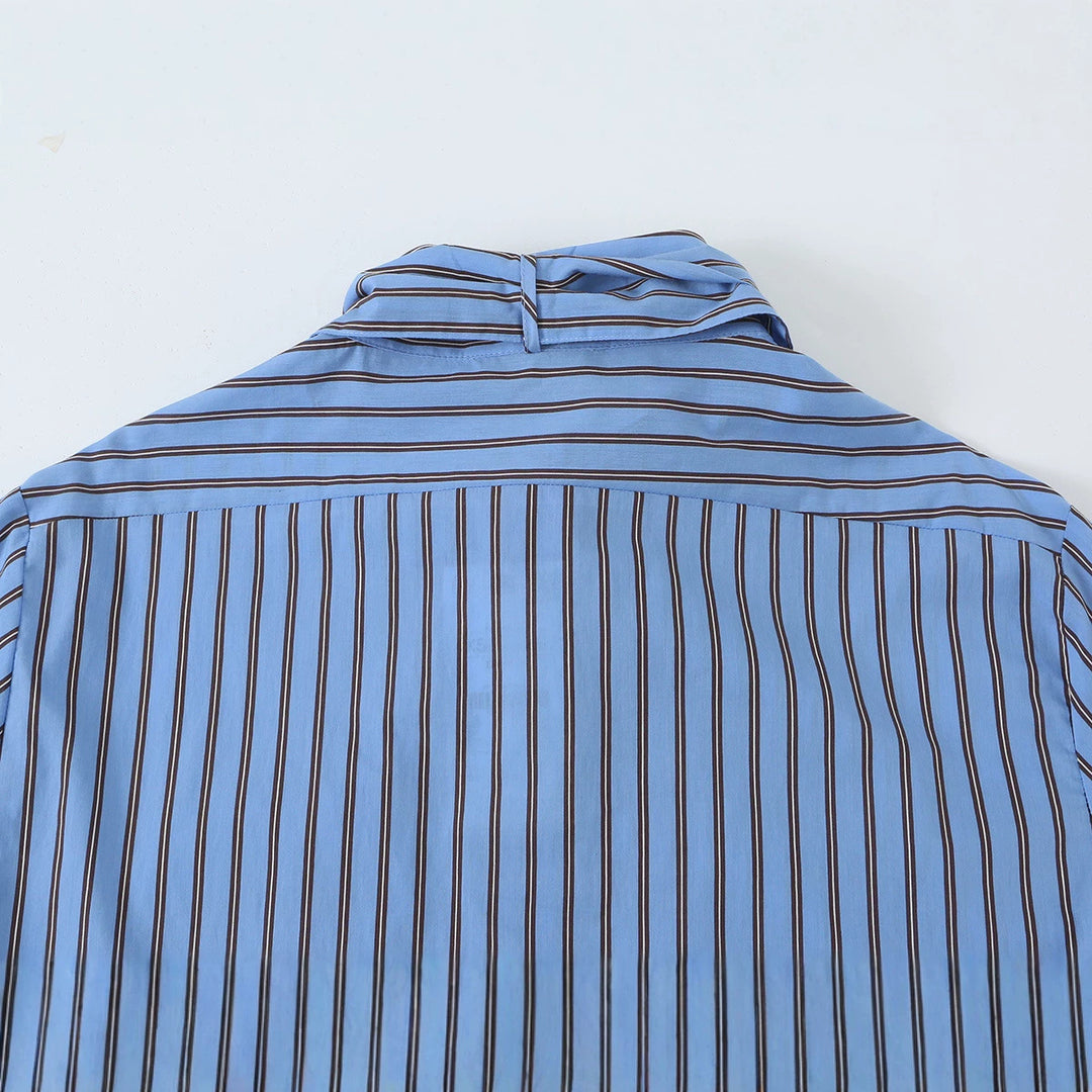 Damen Gestreifte Schluppenbluse mit Brusttasche und durchgehender Knopfleiste Echoarchiv