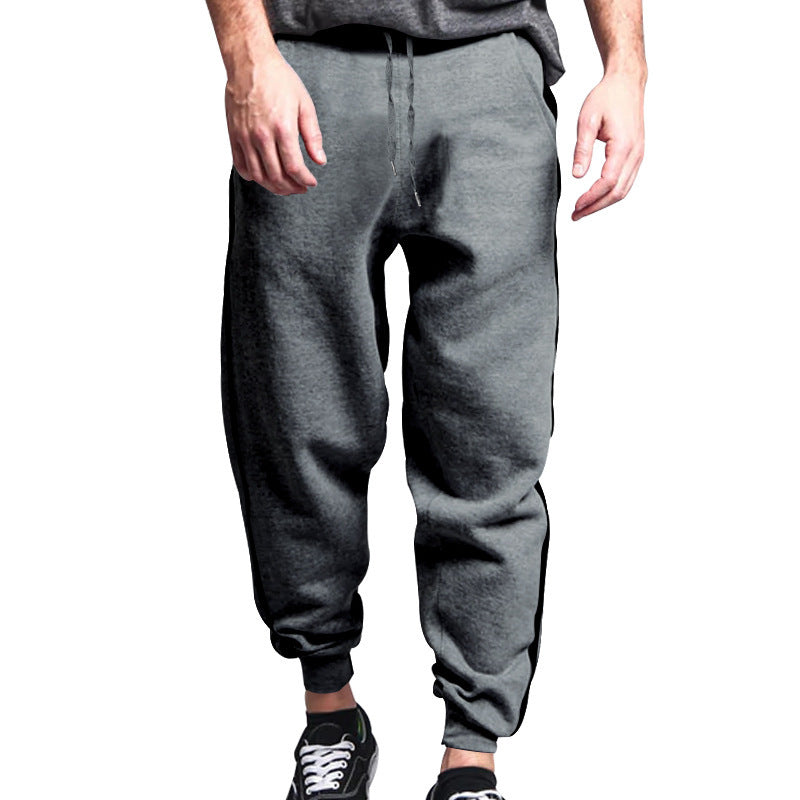 Herren Relaxed-Fit Jogginghose mit seitlichem Kontraststreifen, Elastikbund & Kordelzug – Sorevano