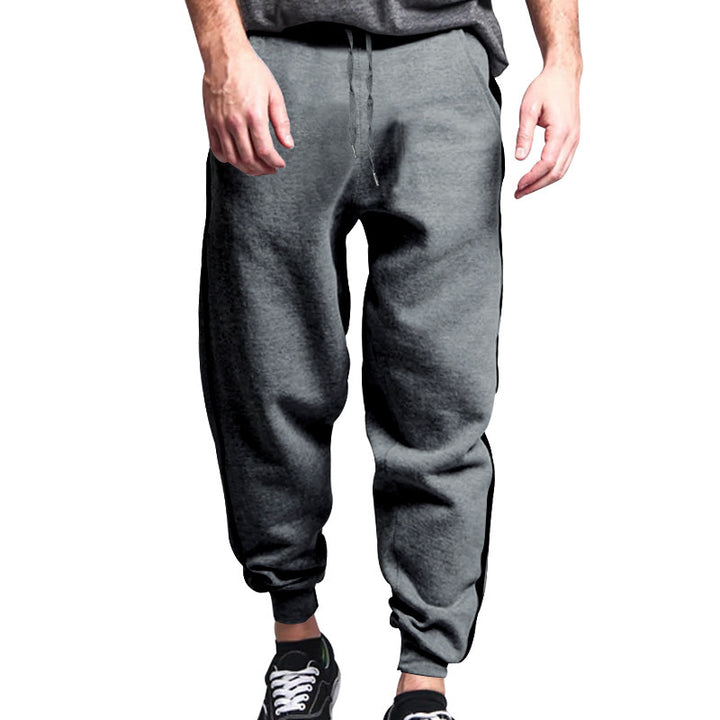 Herren Relaxed-Fit Jogginghose mit seitlichem Kontraststreifen, Elastikbund & Kordelzug – Sorevano