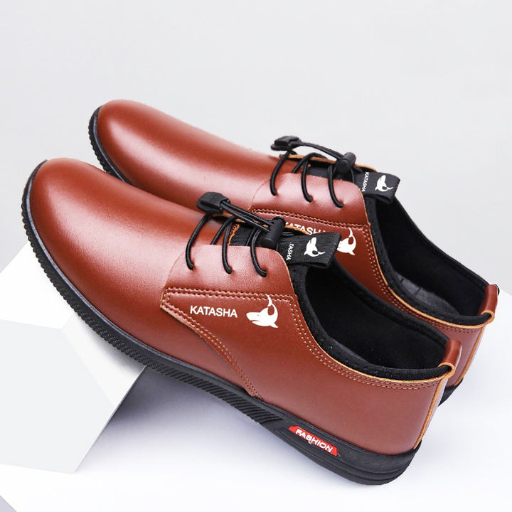 Herren Elegante und stilvolle Leder-Sneaker Echoarchiv