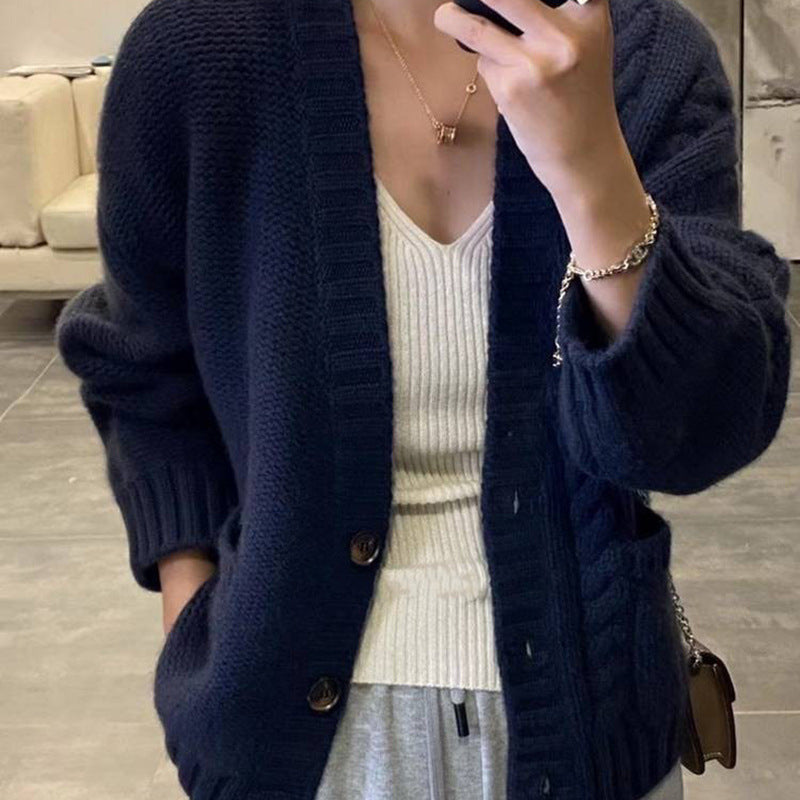 Damen Oversized Strickcardigan mit Zopfdetail, Eingrifftaschen und Knopfleiste Echoarchiv