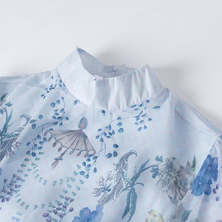 Damen Maxikleid mit Stehkragen, Glockenärmeln, floralem Druck und Bindegürtel Echoarchiv