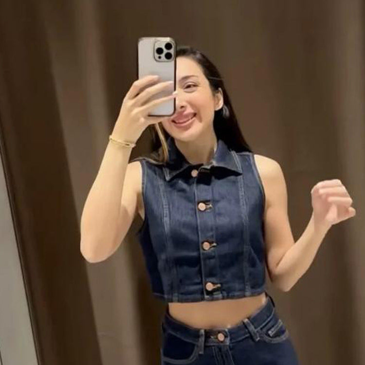 Damen Kurz geschnittene Jeansweste mit taillierter Paneelierung und Metallknopfleiste Echoarchiv