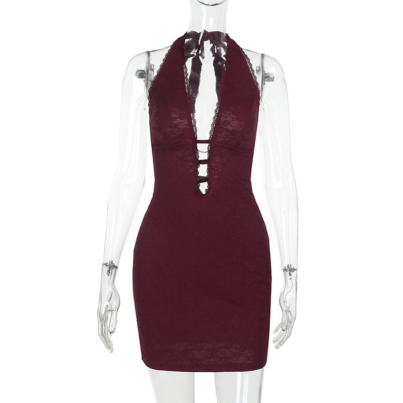 Damen Sexy Mini-Kleid mit tiefem Halterneck und raffiniertem Cut-Out Echo Archiv