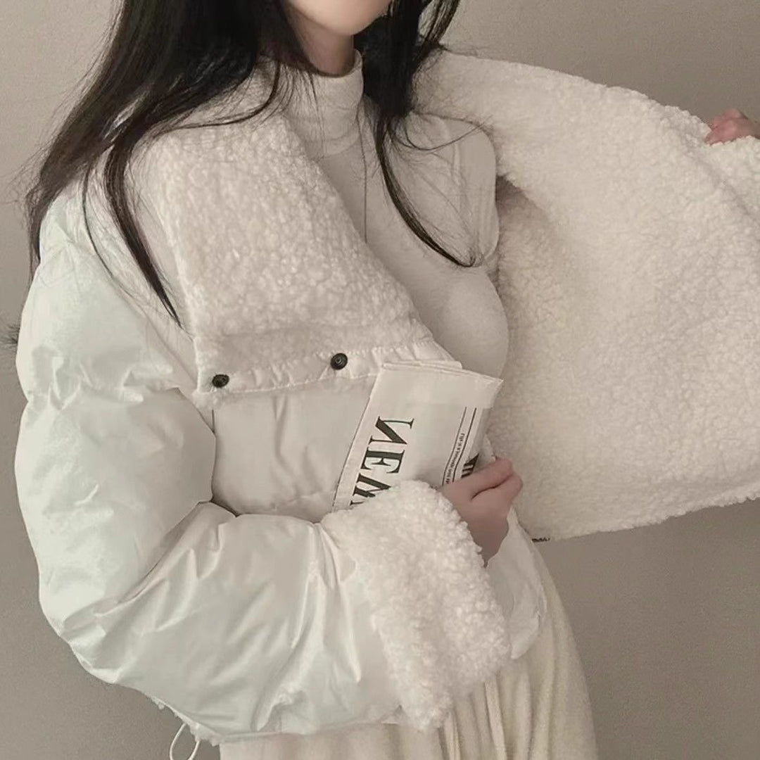 Damen nan kurze gesteppte Pufferjacke mit Teddykragen, krempelbaren Ärmeln und Tunnelzugsaum Echo Archiv