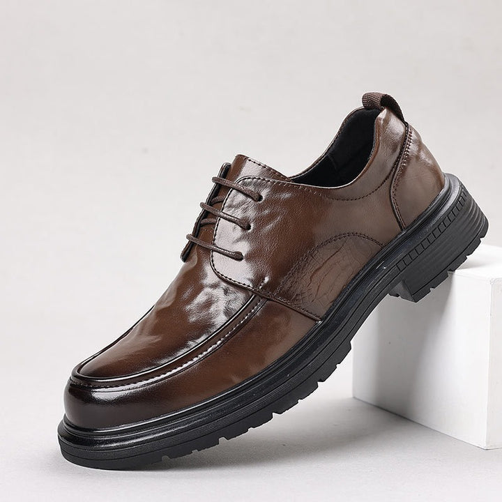 Herren Elegante Lack-Derby mit robuster Plateau-Gummisohle und gepolstertem Komfortschaft Echoarhiv