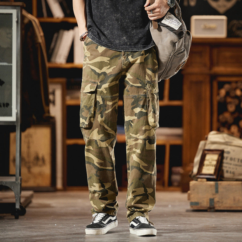 Herren Relaxed-Fit Camouflage-Cargohose mit seitlichen Klappentaschen und Kordelabschlüssen Echo Archiv