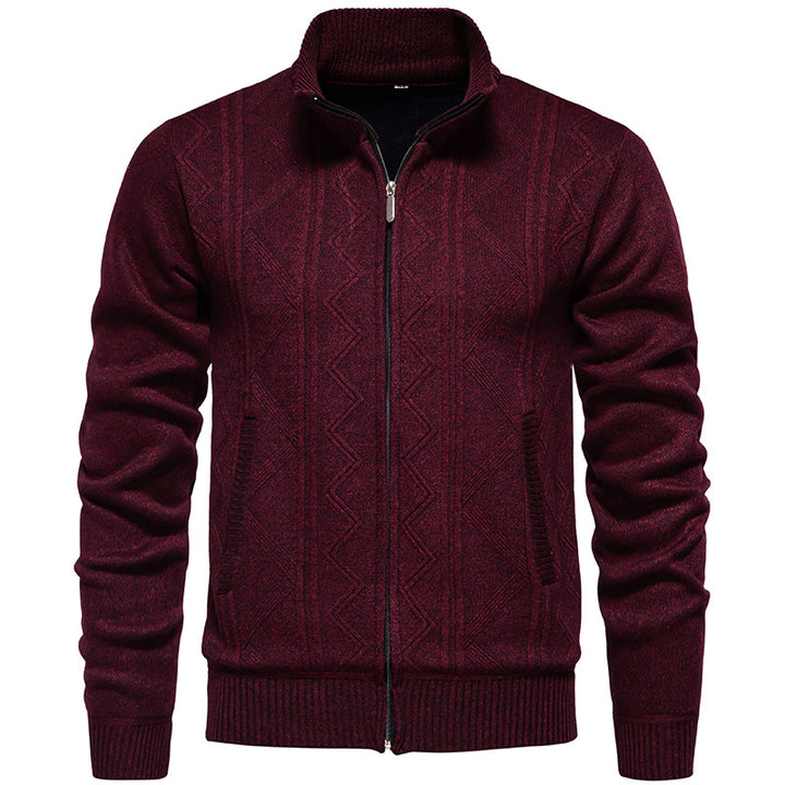 Herren Strickjacke mit Zopfmuster und hohem Stehkragen Echoarchiv