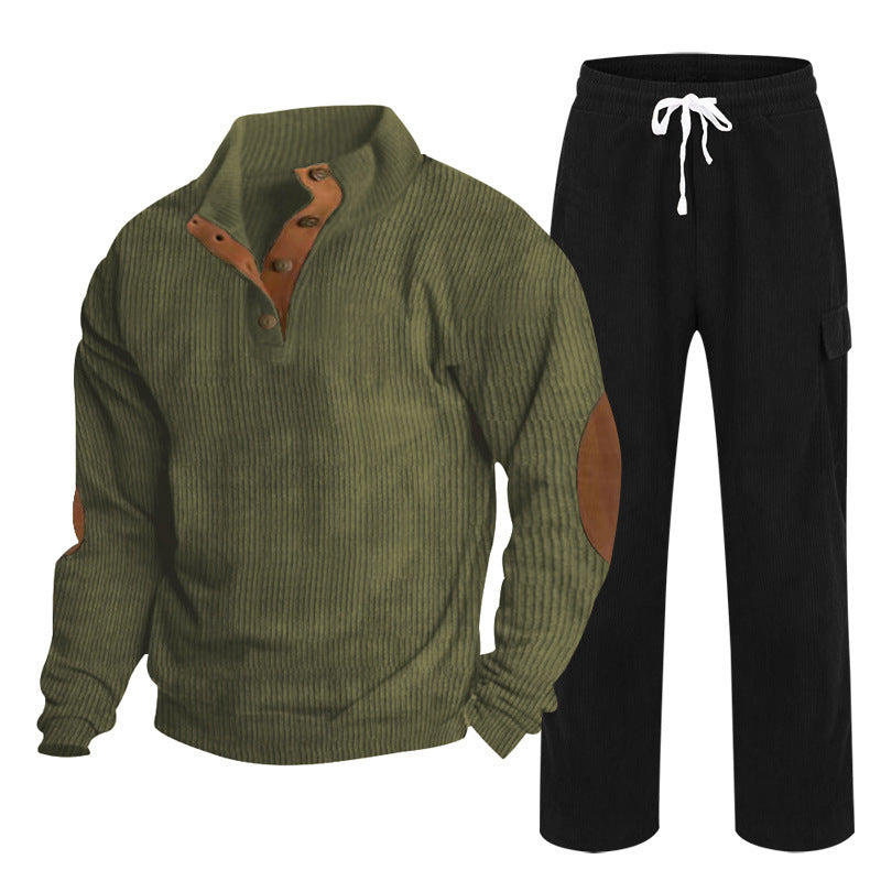 Herren nan strukturiertes Feinstrick-Halbknopf-Pullover und Feincord-Cargo-Zweiteiler Echo Archiv