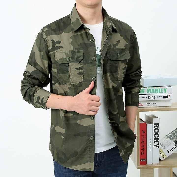 Herren nan militärisch inspiriertes Overshirt aus Baumwollmix mit Tarnmuster, Klappbrusttaschen und regular fit Echo Archiv