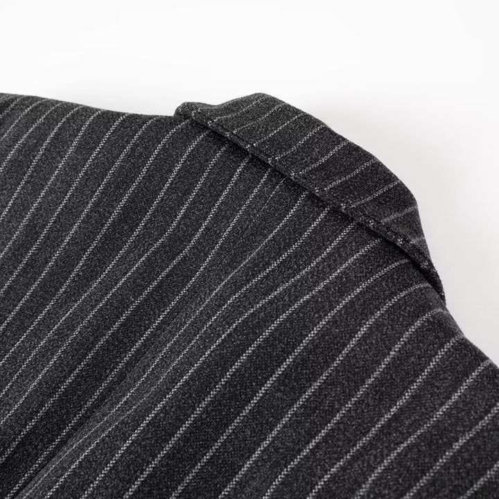 Damen Longline-Wollmixmantel mit Nadelstreifen, tailliertem Revers und Pattentaschen Echo Archiv