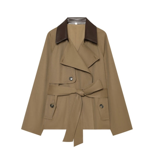 Damen kurz geschnittener Trenchcoat mit kontrastierendem Kunstlederkragen, Doppelreiher und Taillengürtel – Montévia