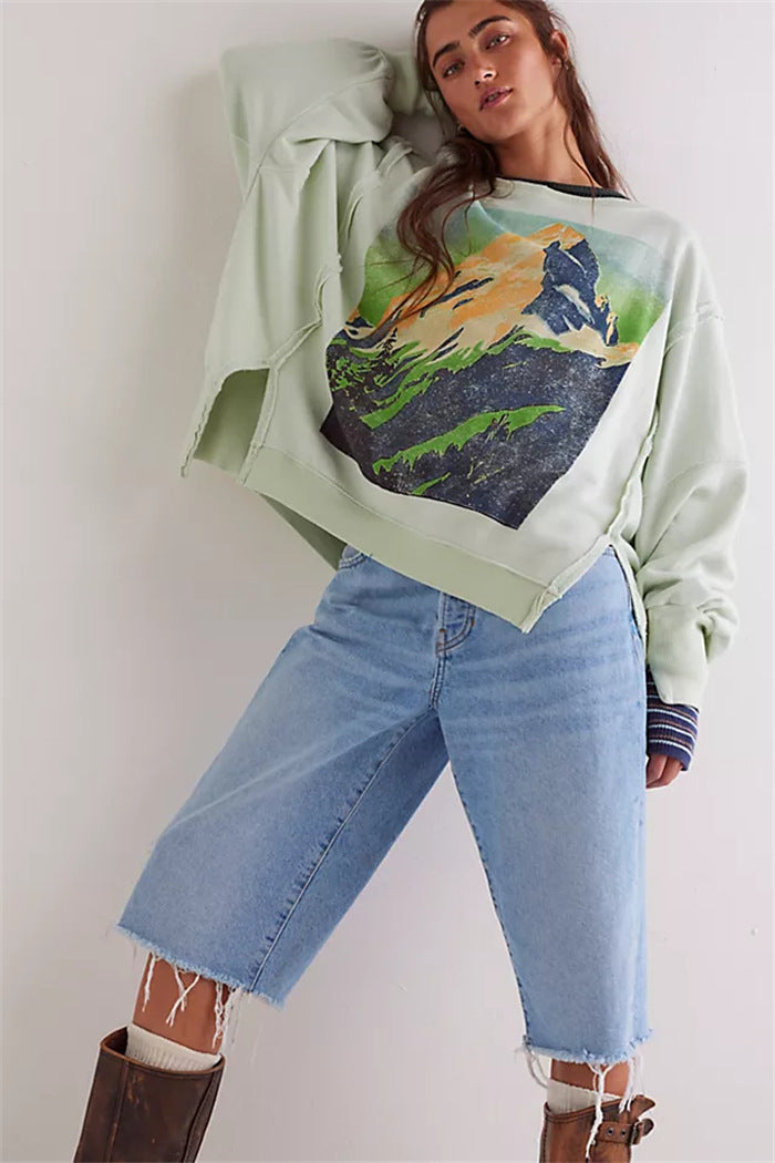 Damen oversized Sweatshirt mit Rüben-Print, ausgefransten Nahtakzenten und Daumenlochärmeln – Avérine