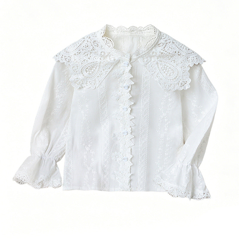 Mädchen elegante Bluse mit Rüschenkragen und Spitzenakzenten Echo Archiv