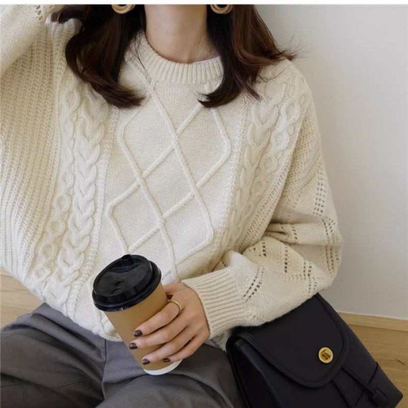 Damen Oversize Zopfmuster-Strickpullover mit Ajour‑Details und geripptem Saum Echoarchiv