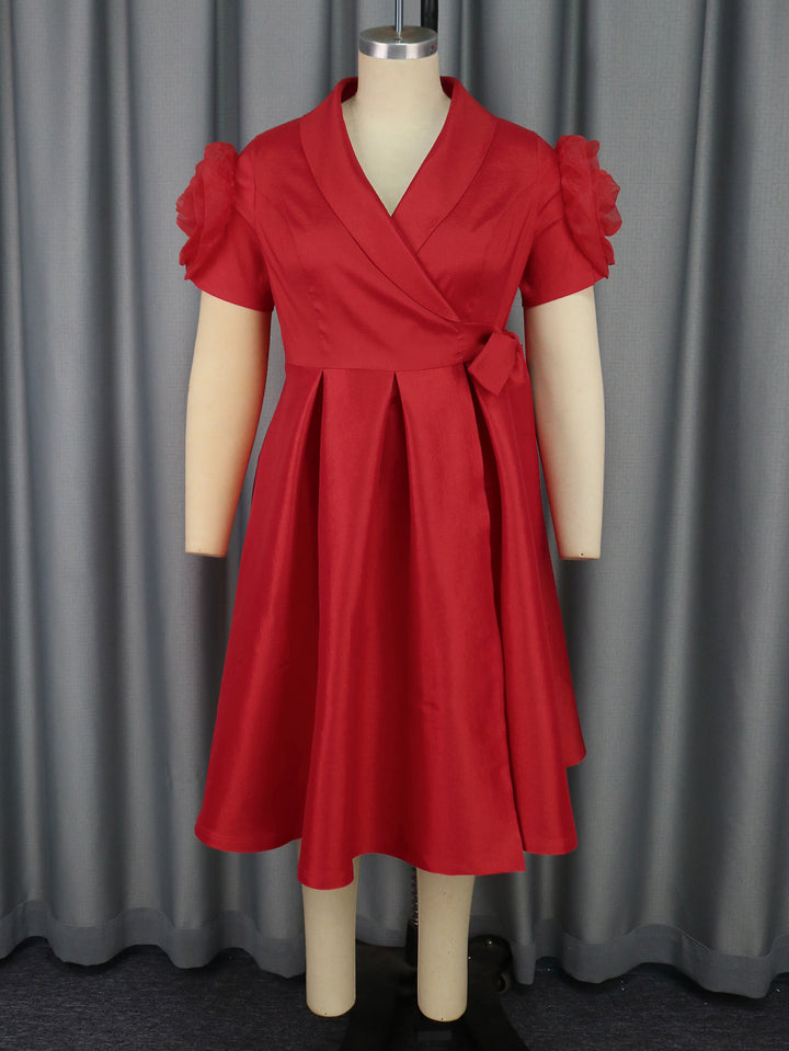 Damen Wickelkleid mit voluminösen Puffärmeln Echo Archiv