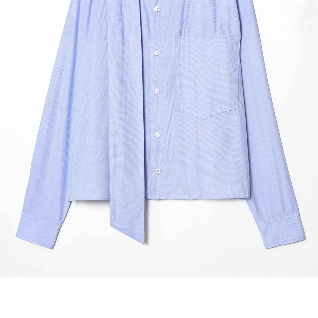 Damen oversized Hemdbluse mit dekorativer Schluppe, cropped Boxy-Schnitt und aufgesetzter Brusttasche – Élovi