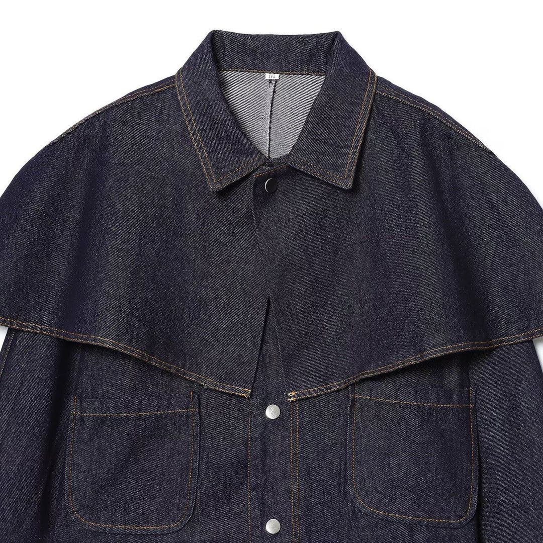 Damen nan cropped Jeansjacke mit Cape-Überwurf, Druckknopfverschluss und aufgesetzten Taschen Echo Archiv