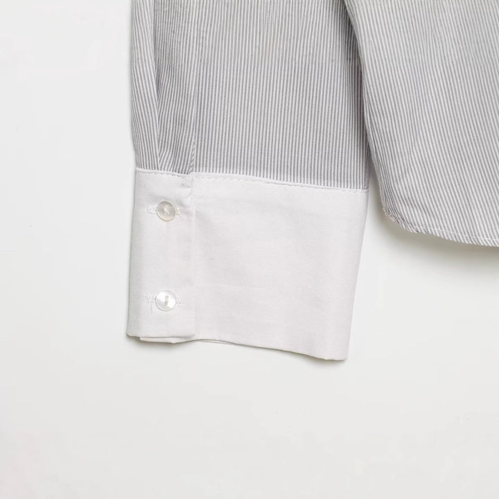 Damen Bluse mit Schleifenkragen und Rüschenblende Echoarchiv