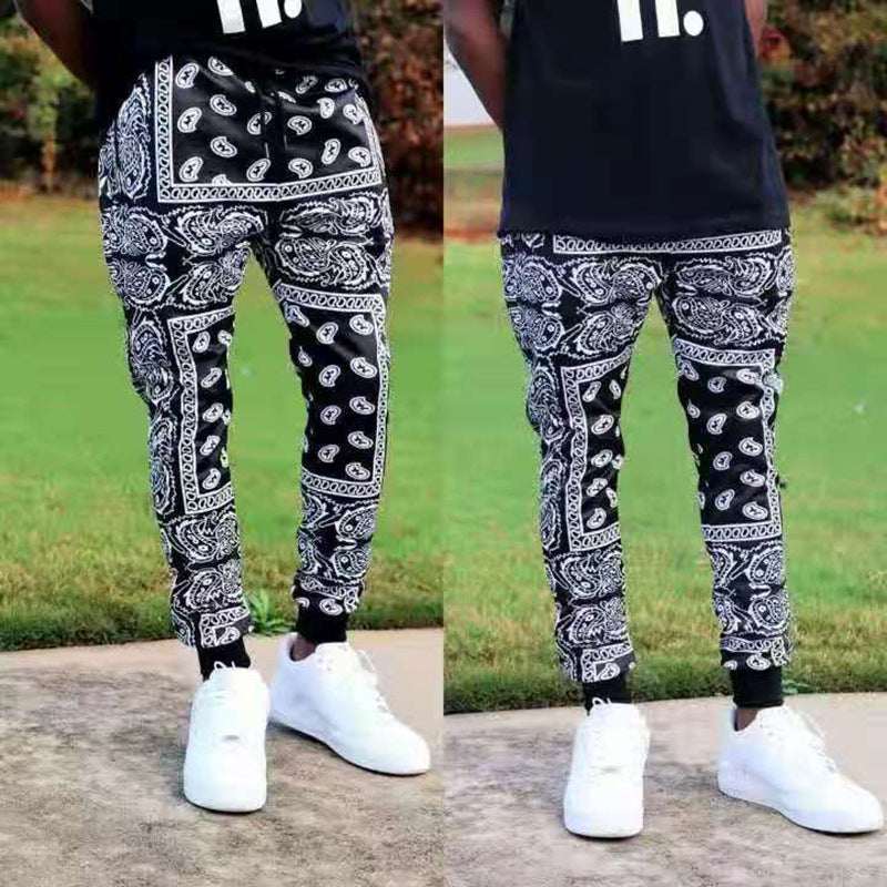 Herren Trendige Jogginghose mit Bandana-Muster Echoarchiv