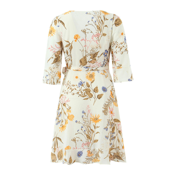 Damen Wickelkleid mit V‑Ausschnitt, Bindegürtel und Dreiviertelärmeln Echo Archiv