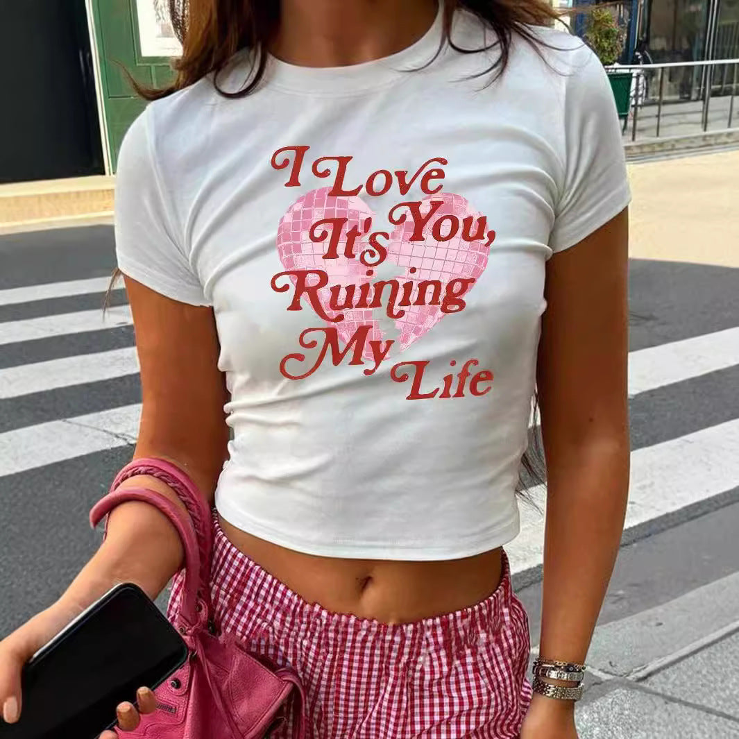 Damen Crop-Top mit kreativem Grafikdesign und modernem Schriftzug Echo Archiv