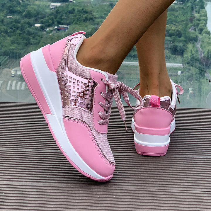 Damen stylische Keil-Sneaker mit metallischer Optik großflächigen Ziersteinen und gepolstertem Komfortfußbett Echo Archiv