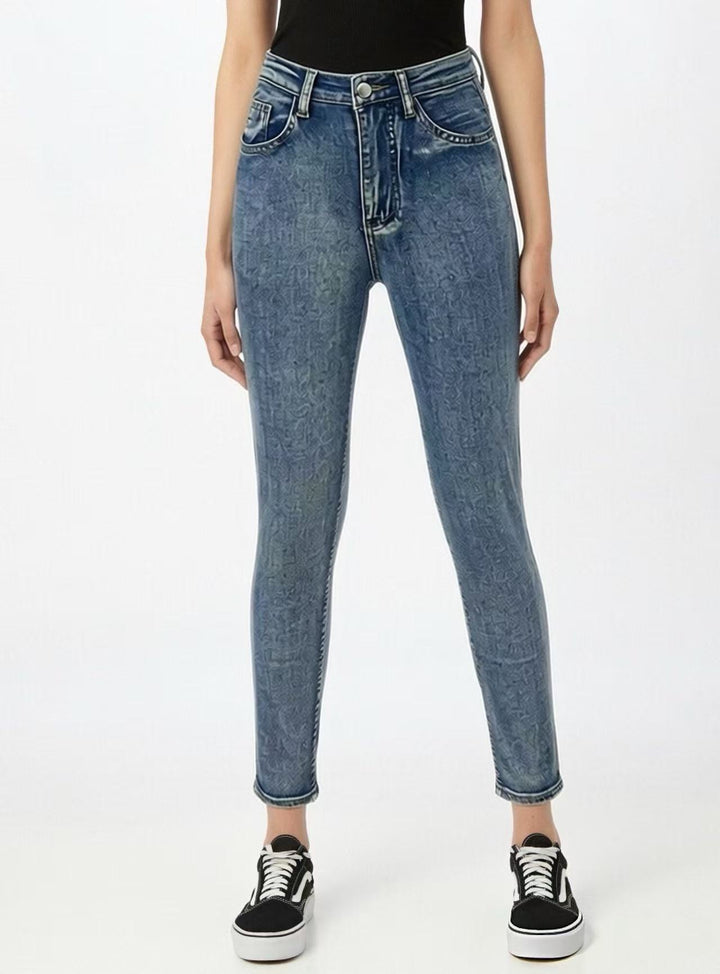 Damen Slim-Fit Jeans mit modernem Used-Effekt und hoher Taille Echo Archiv