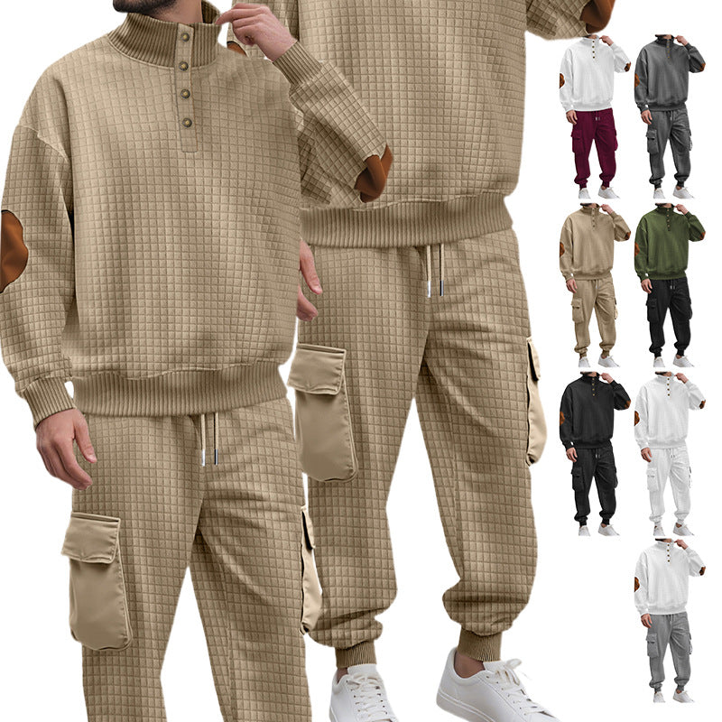 Herren nan Karo-Relief-Sweatset mit Stehkragen-Knopfleiste, Velours-Ellenbogenpatches und Cargo-Jogger Echo Archiv