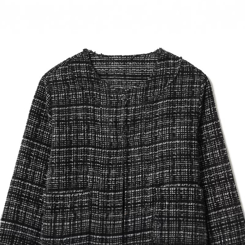 Damen Boxy-Tweedjacke im Bouclé‑Look mit verdeckter Knopfleiste und kastiger Silhouette Echo Archiv