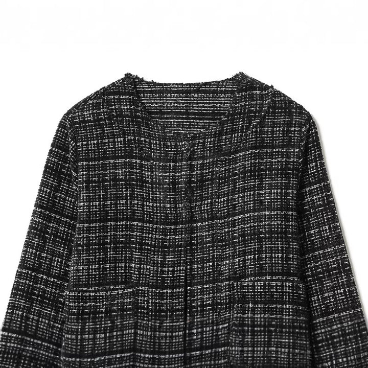Damen Boxy-Tweedjacke im Bouclé‑Look mit verdeckter Knopfleiste und kastiger Silhouette Echo Archiv
