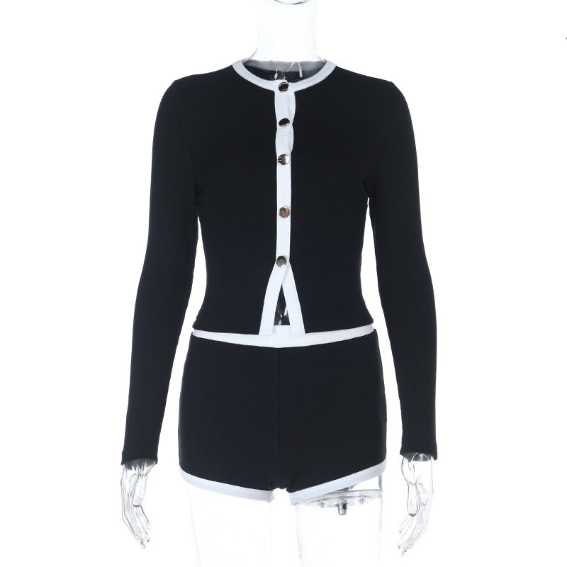Damen Kurzes geripptes Strick-Set mit Knopfcardigan und High‑Waist-Shorts – Avérine
