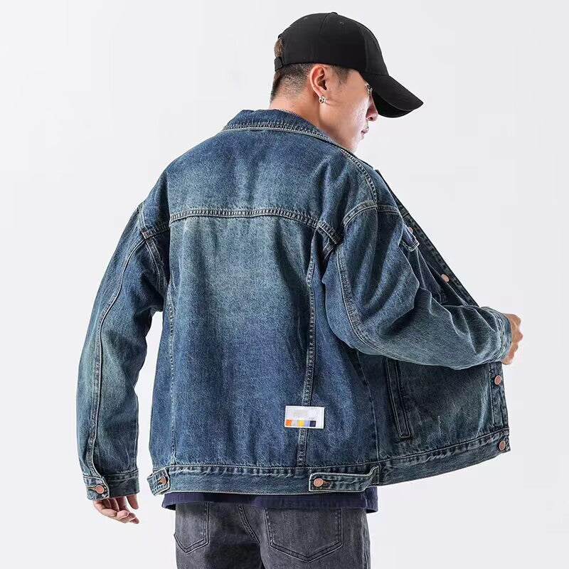 Herren Lässige Jeansjacke mit modernen Akzenten Echoarchiv