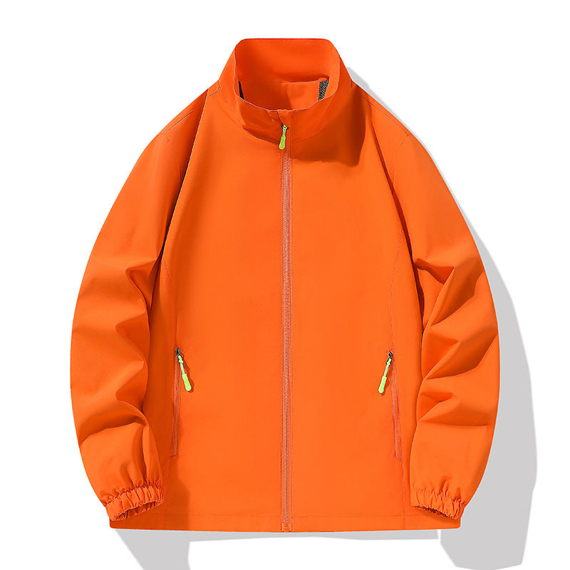 Herren Minimalistische Softshell-Outdoorjacke mit Stehkragen, wind- und wasserabweisender Membran und fluoreszierenden Zipper-Pulls Echo Archiv