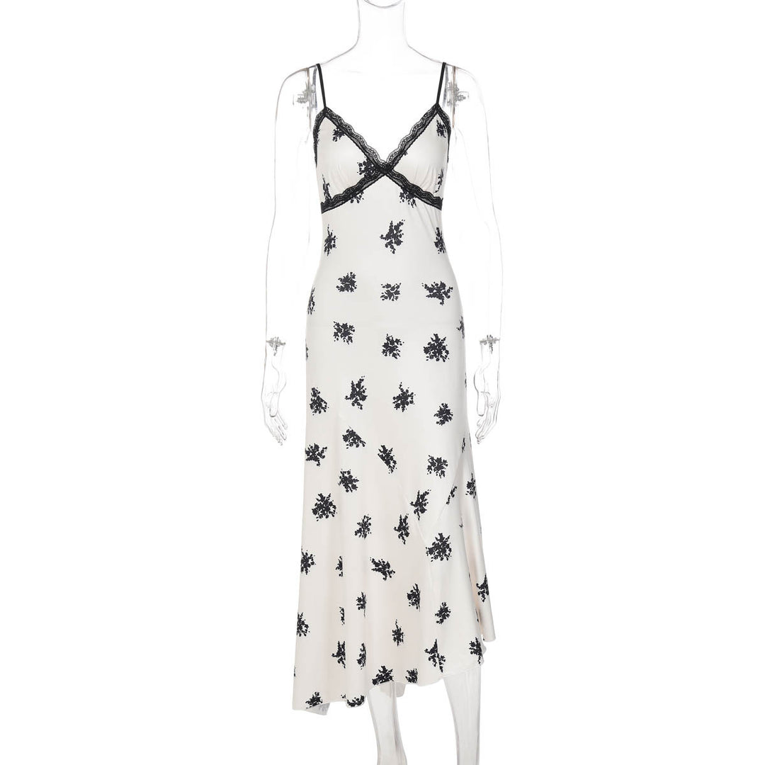 Damen Elegantes Maxikleid mit floralem Relief und feinen Spaghettiträgern Echo Archiv