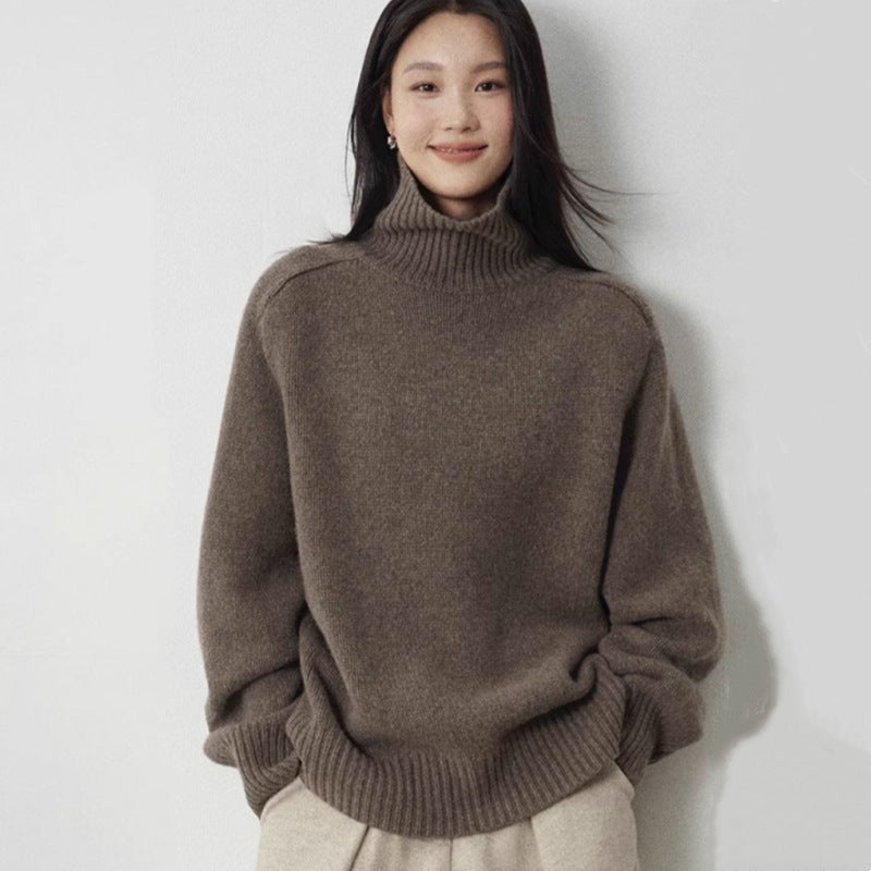 Damen Rollkragenpullover aus feinem Wollmix mit geradem Schnitt und breitem Rippkragen Echoarchiv