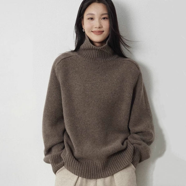 Damen Rollkragenpullover aus feinem Wollmix mit geradem Schnitt und breitem Rippkragen Echoarchiv